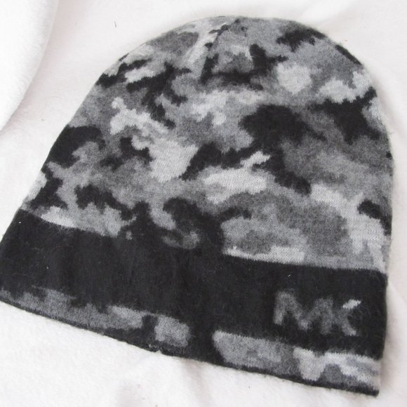 Like New -  Michael Kors Slouch Hat - Picture 1 of 9